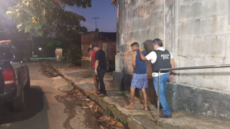 Dupla é presa por matar idosa em Outeiro