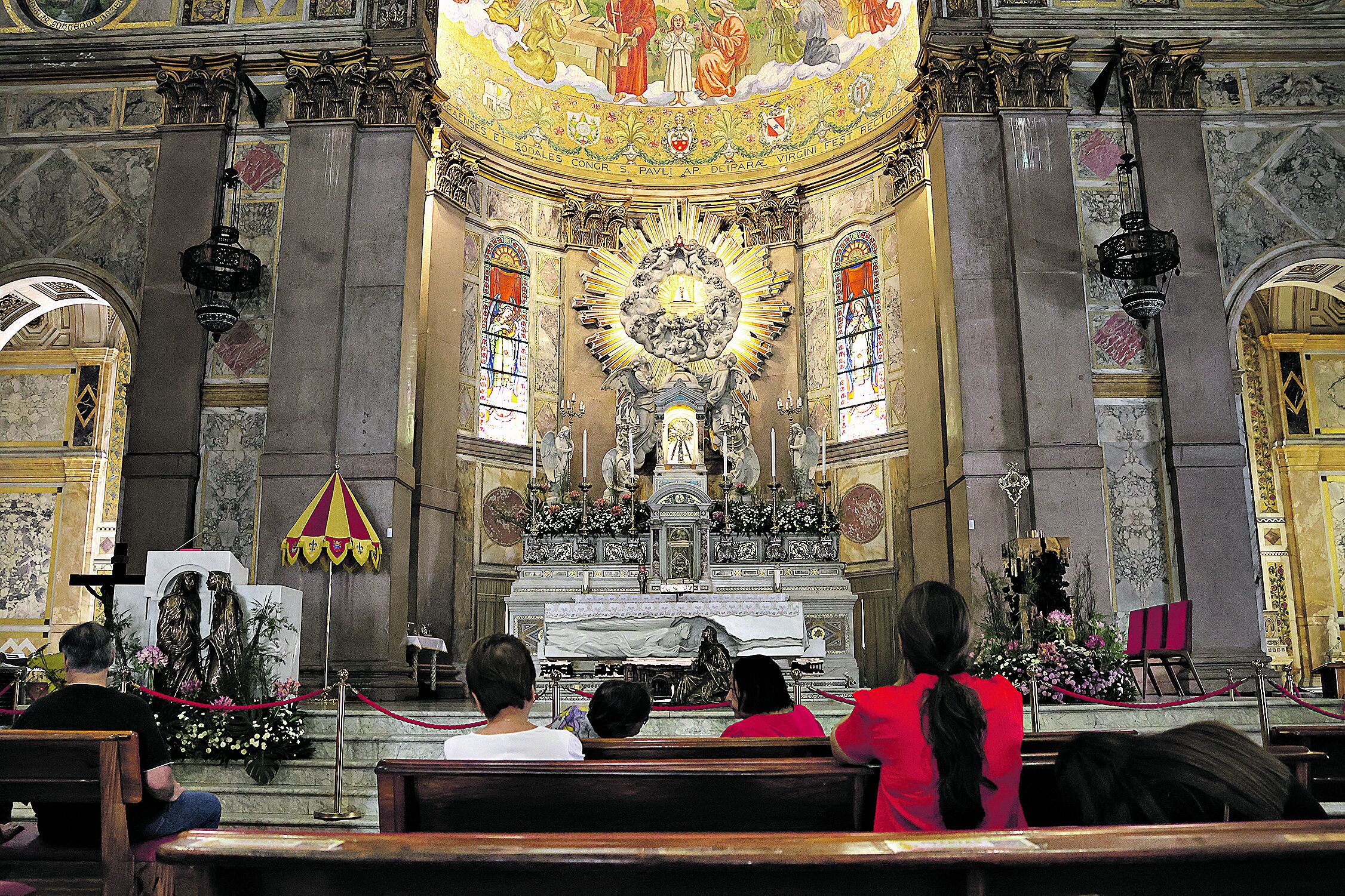 Basílica recebe milhares de peregrinos nesta época. Foto: Irene Almeida/Diário do Pará.