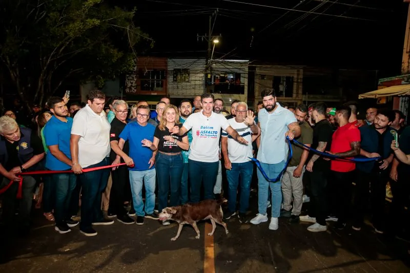 Governo entrega novas obras de asfalto no bairro da Marambaia, em Belém