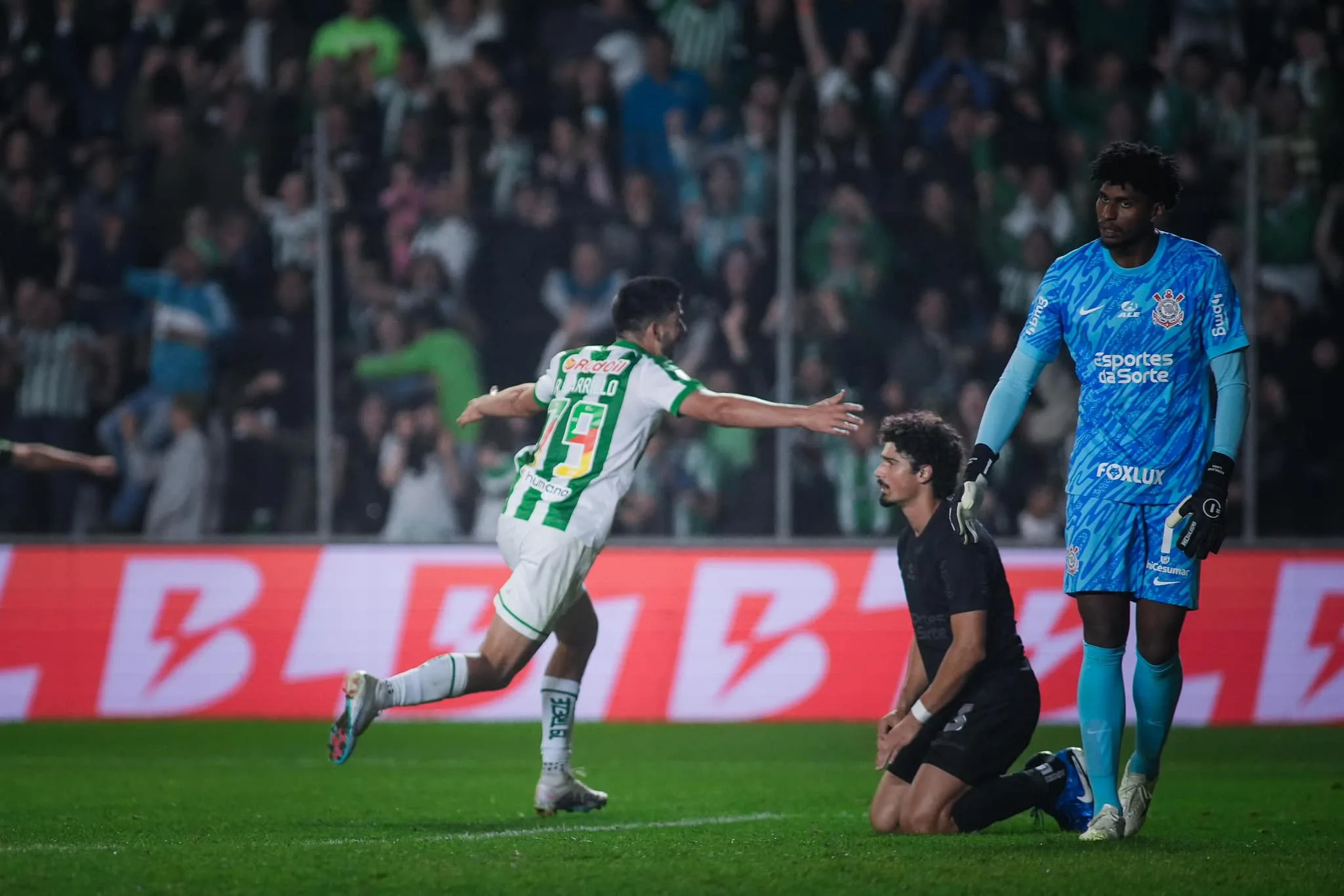 Juventude aproveita pane e vence, mas Corinthians sonha após gol no fim. Foto: Fernando Alves/ECJ