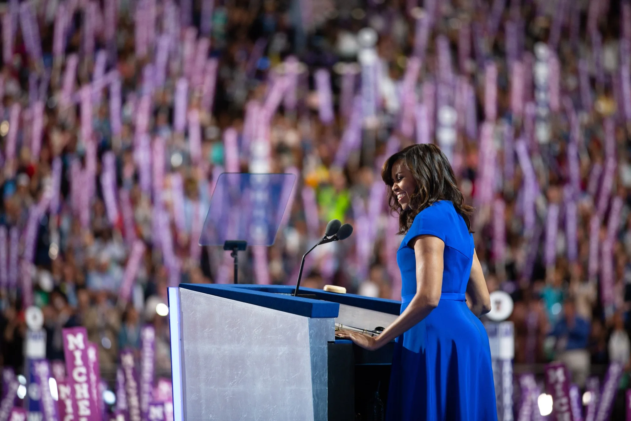 Michelle Obama fez um discurso potente, mais aplaudido do que o seu marido, em defesa de Kamala Harris na convenção democrata na noite desta terça-feira (20)