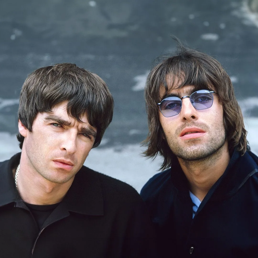 Segundo fontes ouvidas pelo jornal britânico The Sun, a volta do Oasis está confirmada, e os irmãos Liam e Noel Gallagher devem fazer o anúncio oficial ainda esta semana.