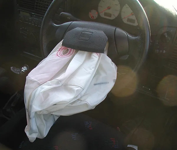 Ainda há 2,6 milhões de carros com airbags defeituosos da marca Takata em circulação no Brasil, revelam dados da Senacon (Secretaria Nacional do Consumidor). FOTO: DIVULGAÇÃO