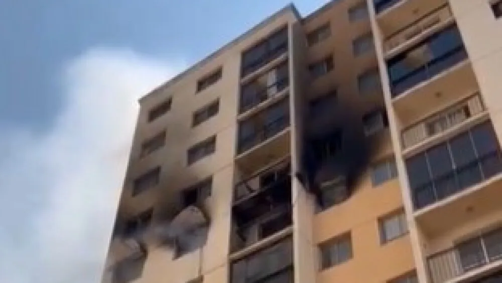 O incêndio atingiu o sétimo andar do prédio residencial em Valparaíso de Goiás

Reprodução: Redes Sociais