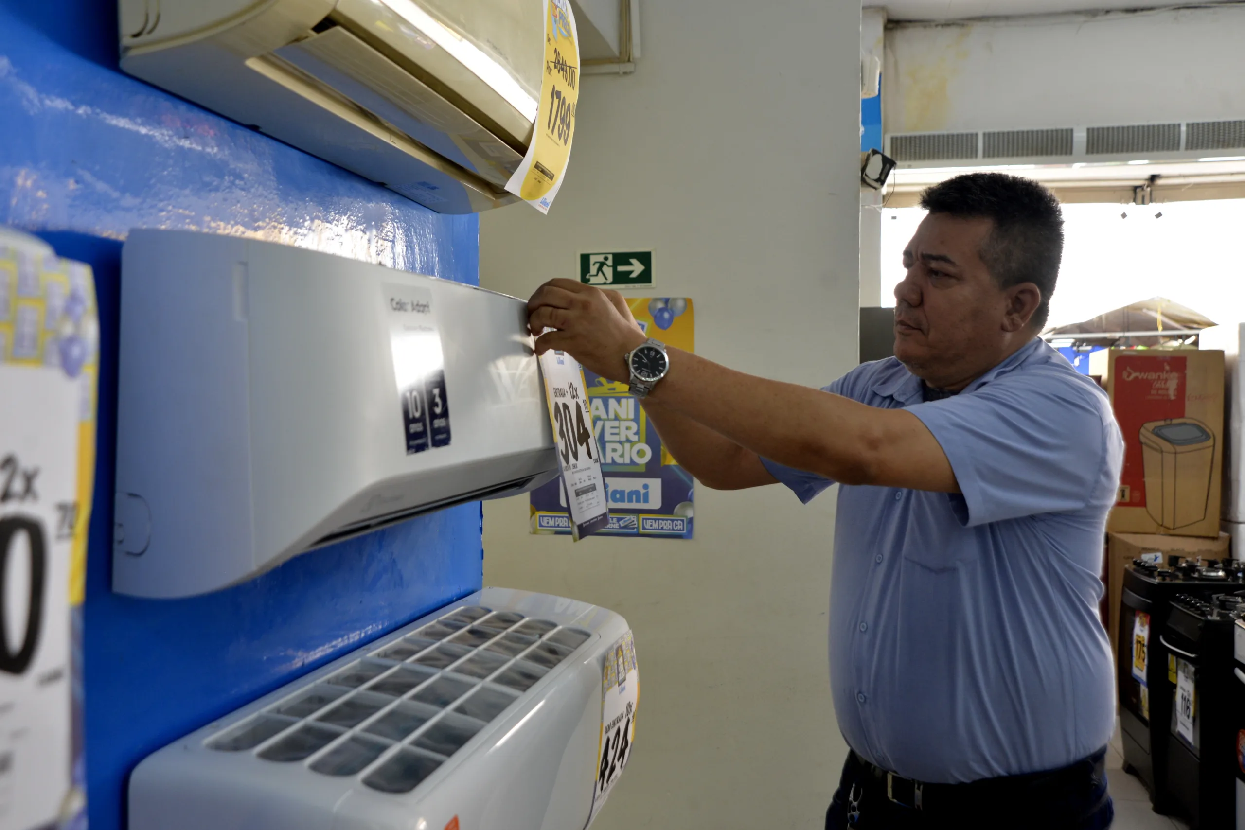  Edson Corrêa diz que  as vendas costumam ser maiores em novembro, por conta da Black Friday  Foto: Ricardo Amanajás 