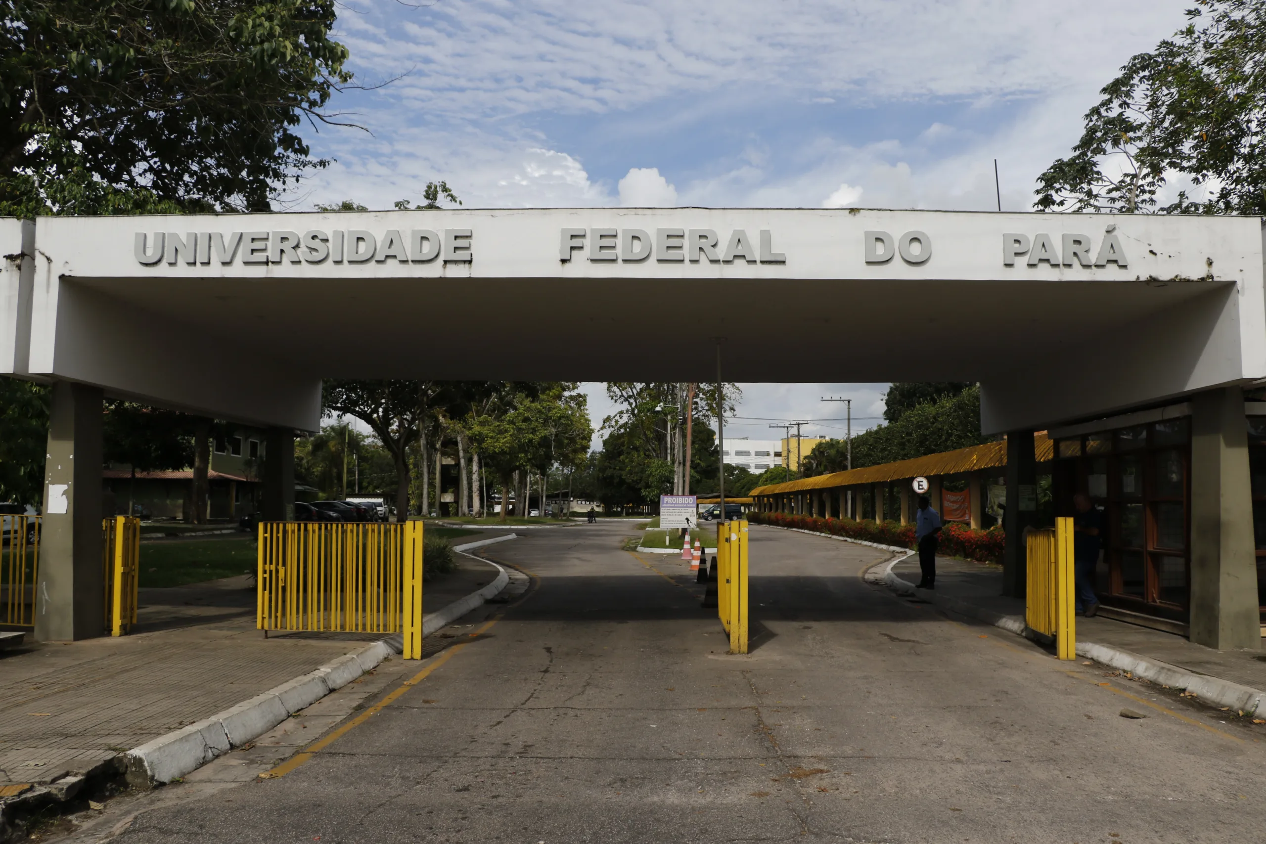 O Centro de Registros e Indicadores Acadêmicos da Universidade Federal do Pará (Ciac/UFPA) convoca 327 pessoas para imediata habilitação ao vínculo institucional. Foto: Wagner Almeida 