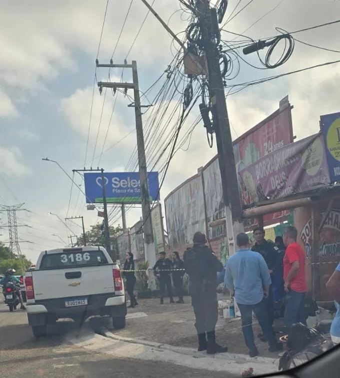 Homem é encontrado morto em borracharia em Belém; suspeita é de tortura