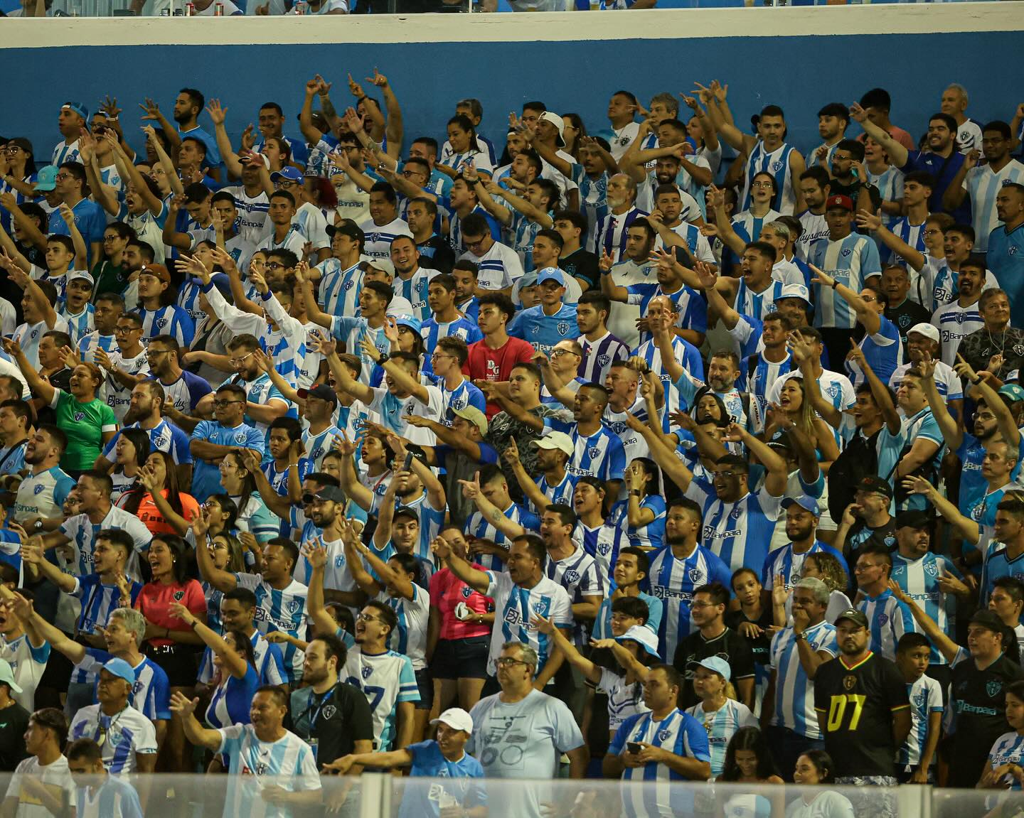 O Paysandu encara o Coritiba na Curuzu Foto: Paysandu