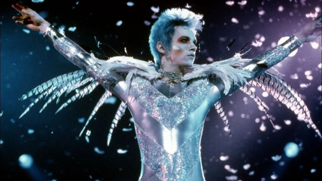 “Velvet Goldmine”: o glam rock e o poder transformador da música