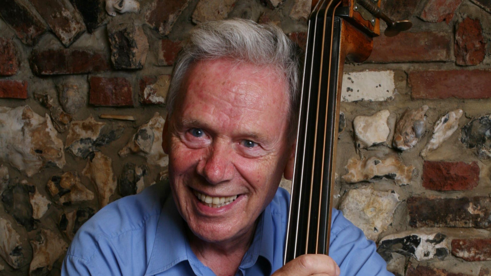 Herbie Flowers, baixista da legendária faixa 