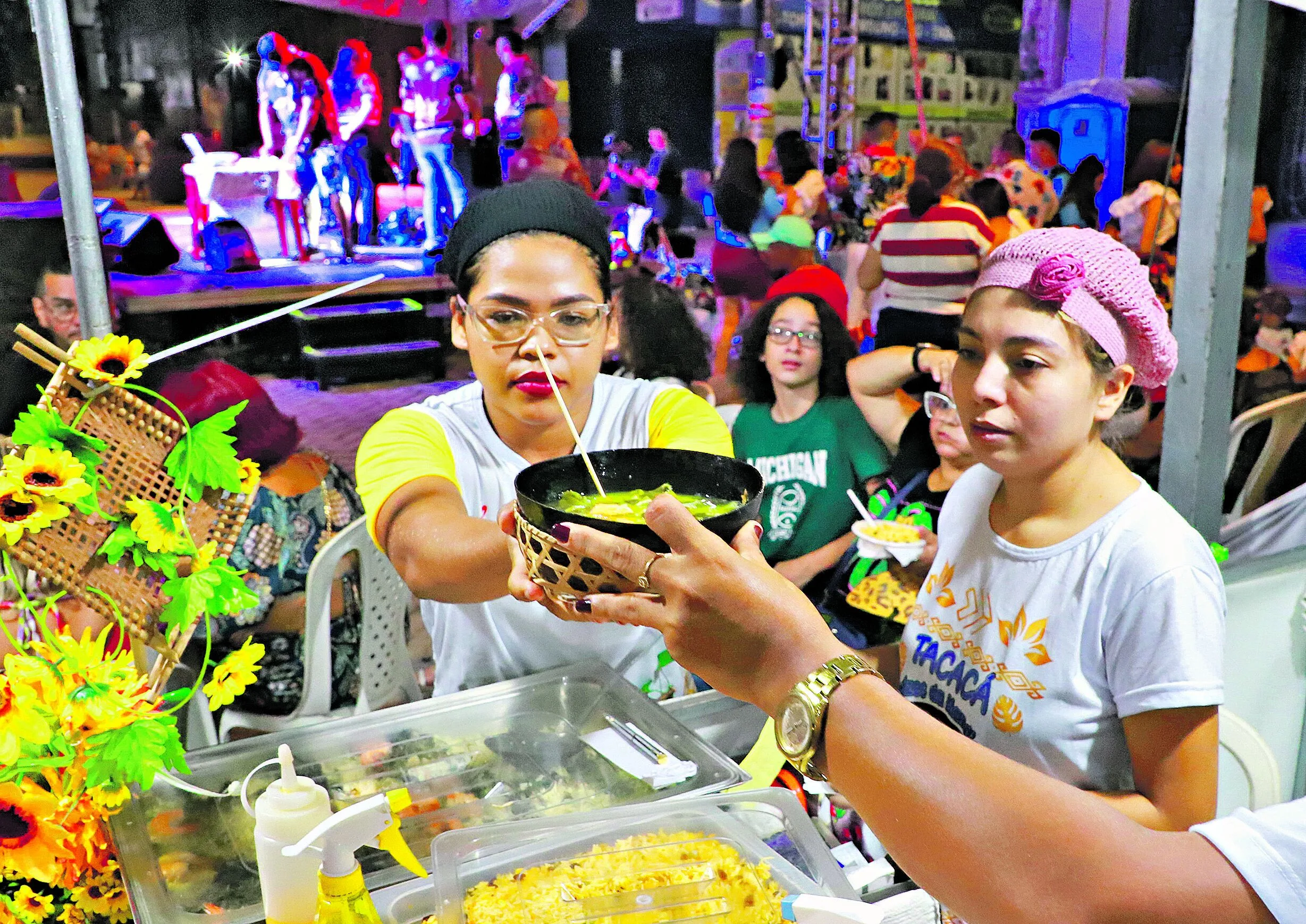 Mais que um simples encontro de apreciadores da iguaria, o festival celebra a herança cultural no estado, unindo tradição, música e arte. Foto: Ricardo Amanajás / Diario do Pará.