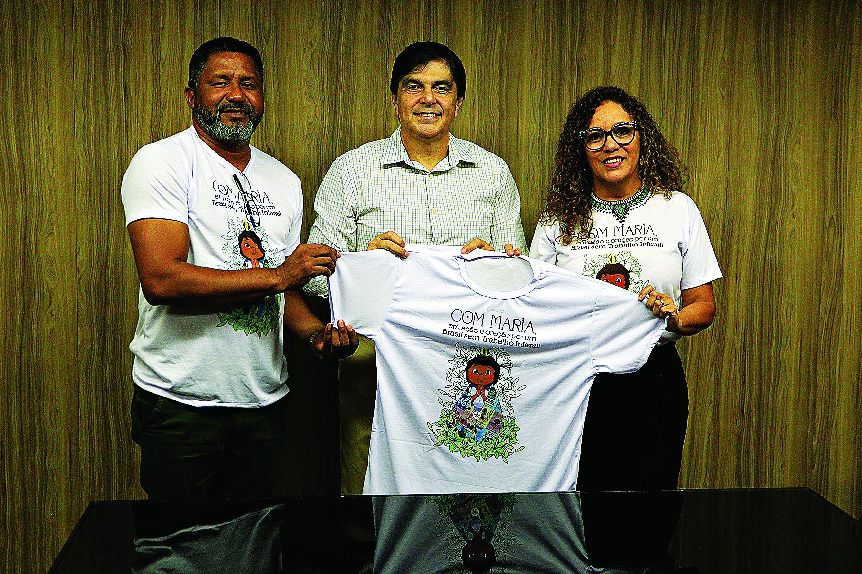 O diretor-presidente do Grupo RBA, Camilo Centeno, recebeu a visita da juíza Vanilza Malcher e de Valcicley Alcântara, do TRT-8

FOTO: Thiago Sarame/DOL