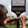 O Ministério de Minas e Energia vai decidir na terça-feira (15) sobre adoção do horário de verão no Brasil ainda este ano Foto: Agência Brasil