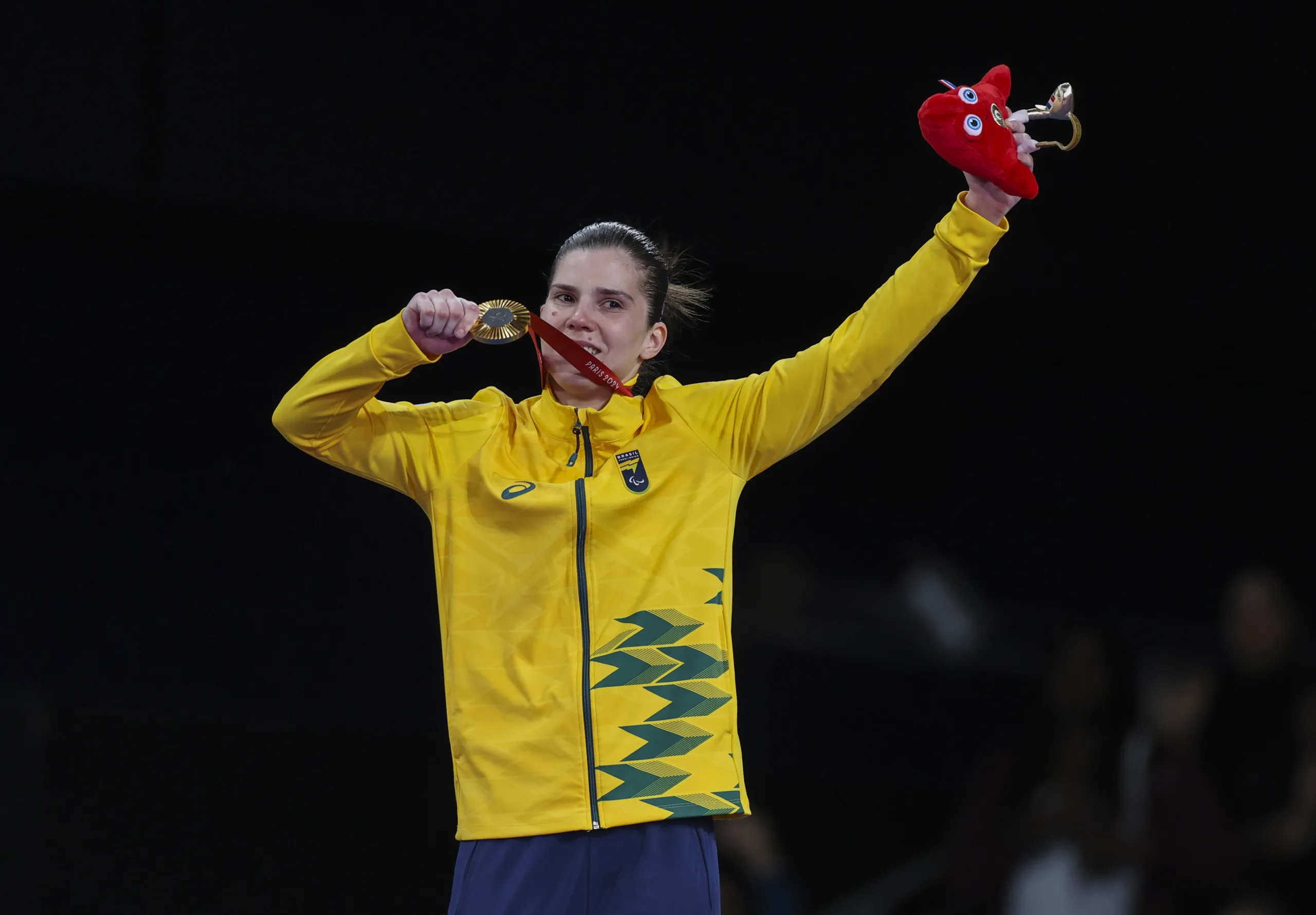 Alana Maldonado, 29, chegou ao bicampeonato paralímpico na Arena Campo de Marte, nesta sexta (6), nos Jogos de Paris