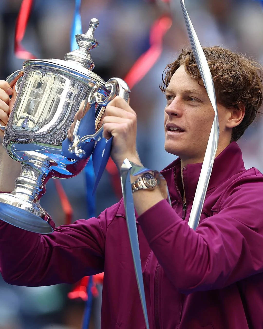 O italiano Jannik Sinner conquistou seu segundo título de Grand Slam da carreira ao ser coroado campeão do US Open neste domingo (8).