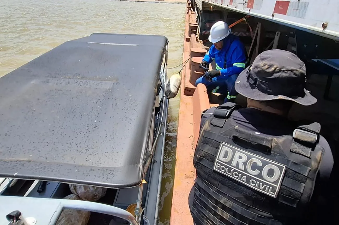 PC apreende 50 quilos de drogas em embarcação em Cotijuba