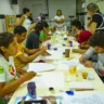 A iniciativa realiza o curso de pintura exclusivamente para as pessoas atendidas pela APAE Belém