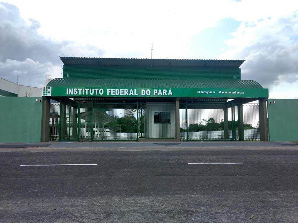 As vagas são destinadas a candidatos que já concluíram o Ensino Médio ou equivalente.