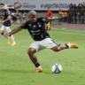 
O meia suou a camisa pelo Remo neste ano e caiu nas graças da torcida - Foto: Irene Almeida/Diário do Pará