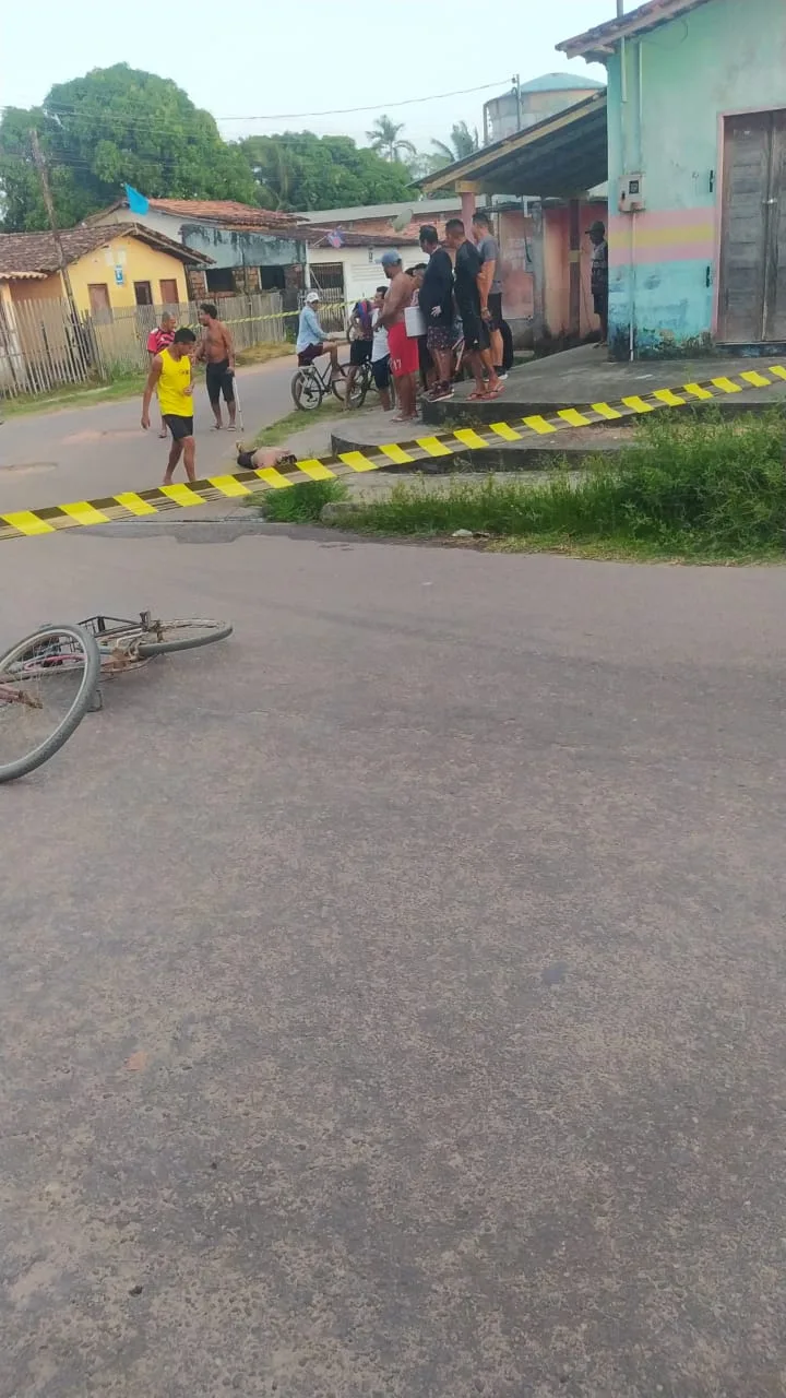 No município de Maracanã, região do nordeste paraense, um homem foi executado a tiros. O crime aconteceu na madrugada de segunda-feira (21).