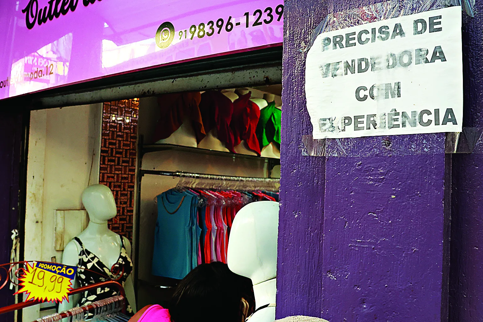  No Centro Comercial de Belém, a procura por profissionais qualificados já começou Foto: Ricardo Amanajás 