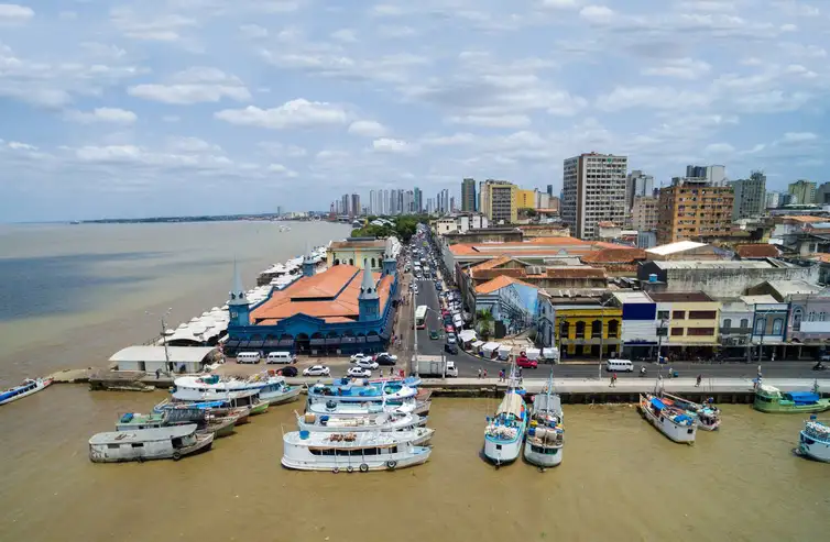 Cidades vivem sérios problemas habitacionais e fundiários