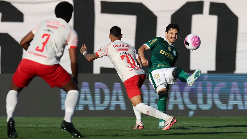 Palmeiras ficou no 0 a 0 na partida contra o Red Bull Bragantino na tarde deste sábado. Foto: Cesar Greco/Palmeiras/by Canon