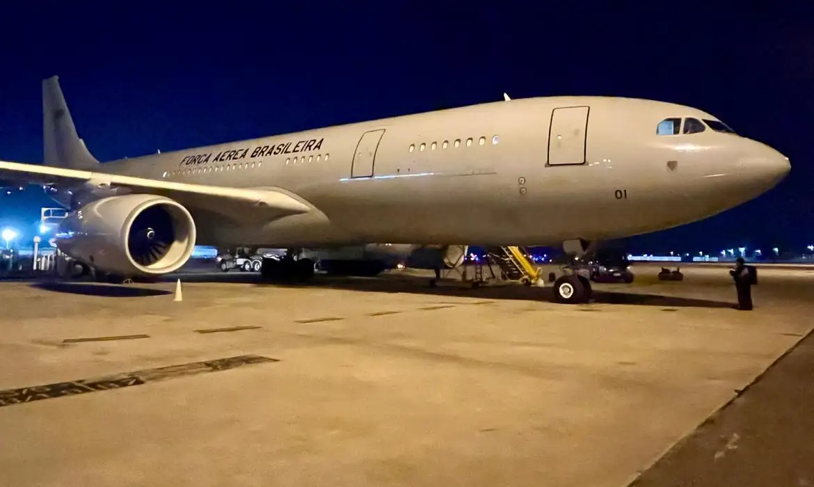 Avião que vai repatriar os brasileiros já partiu do Brasil. Foto: Divulgação