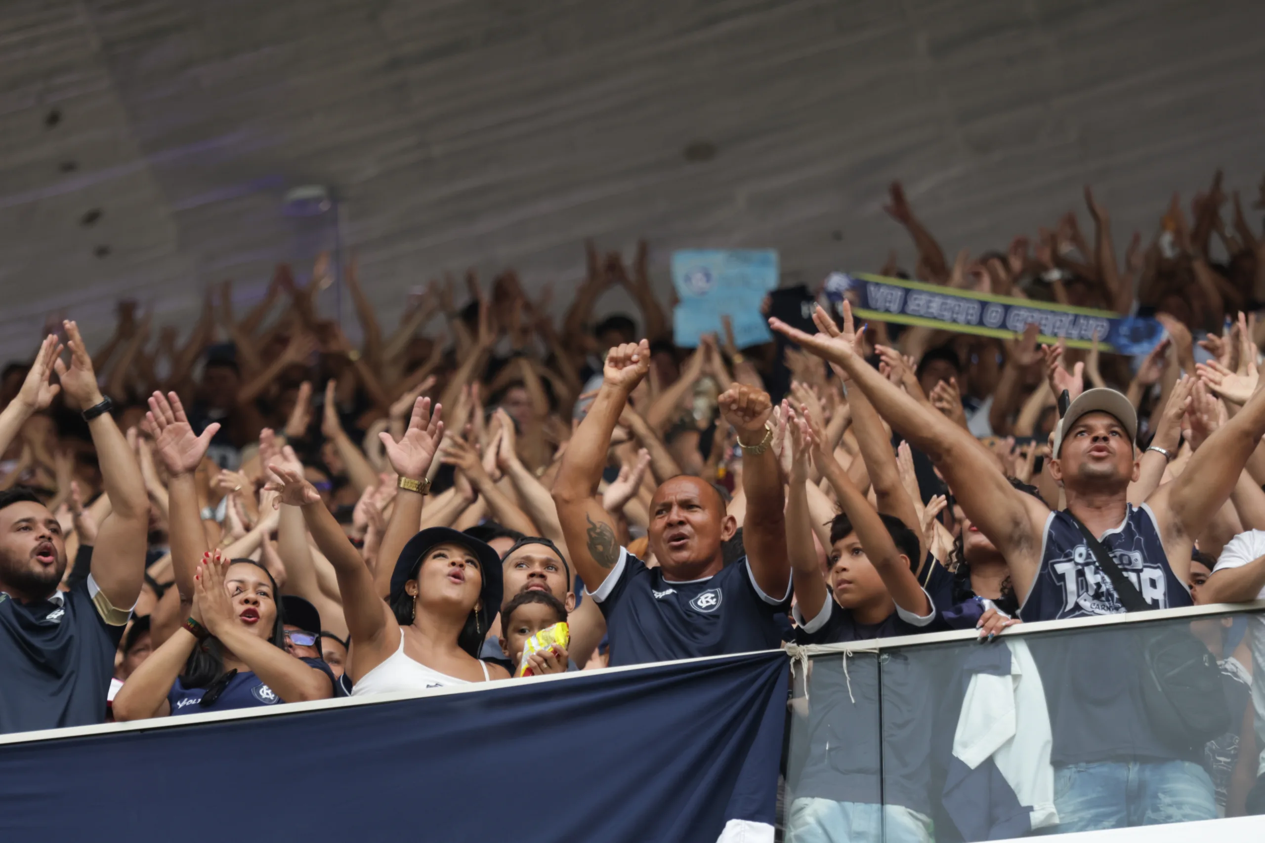 Apoio da torcida foi fundamental na conquista do acesso - Foto: Mauro Ângelo/ Diário do Pará