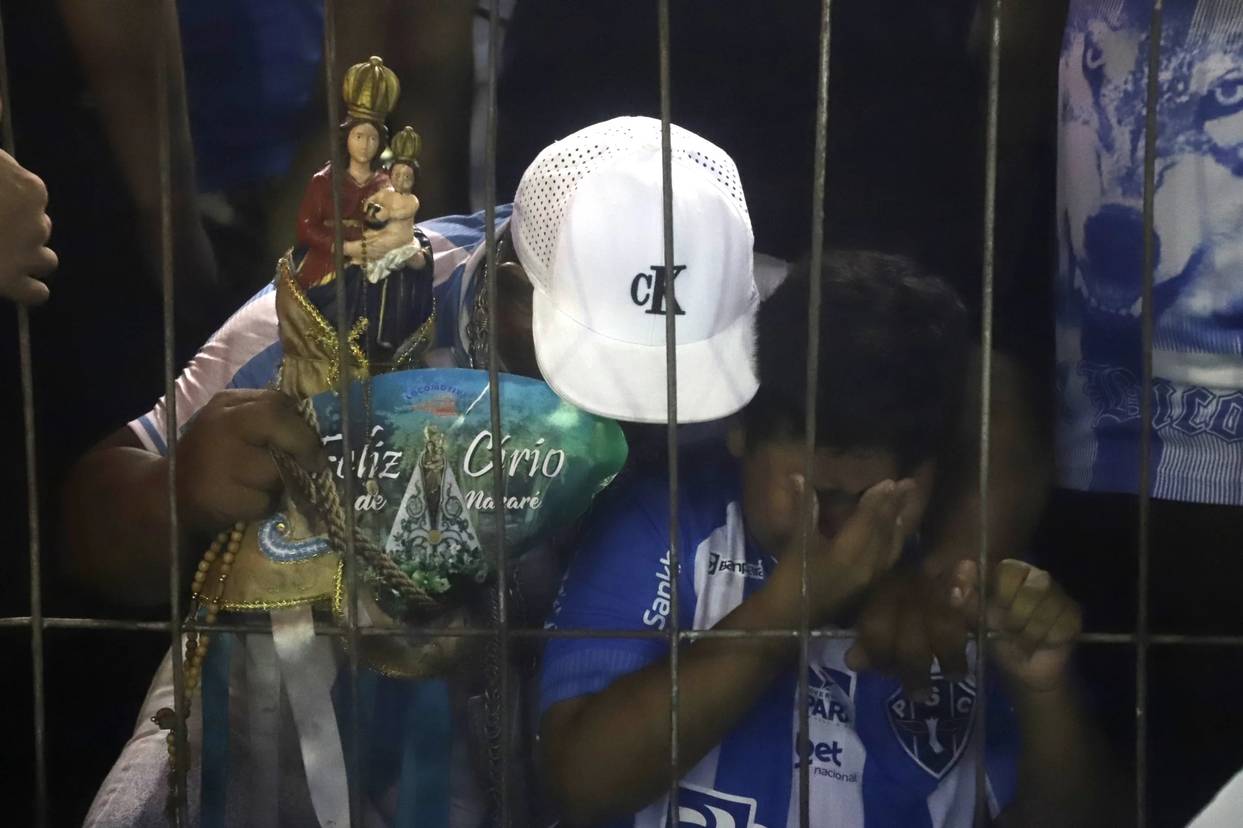 Torcida confia que o time bicolor vai engatar uma boa sequência nesta reta final e escapar do risco de queda. E Nossa senhora vai ajudar! - Foto: Wagner Almeida / Diário do Pará