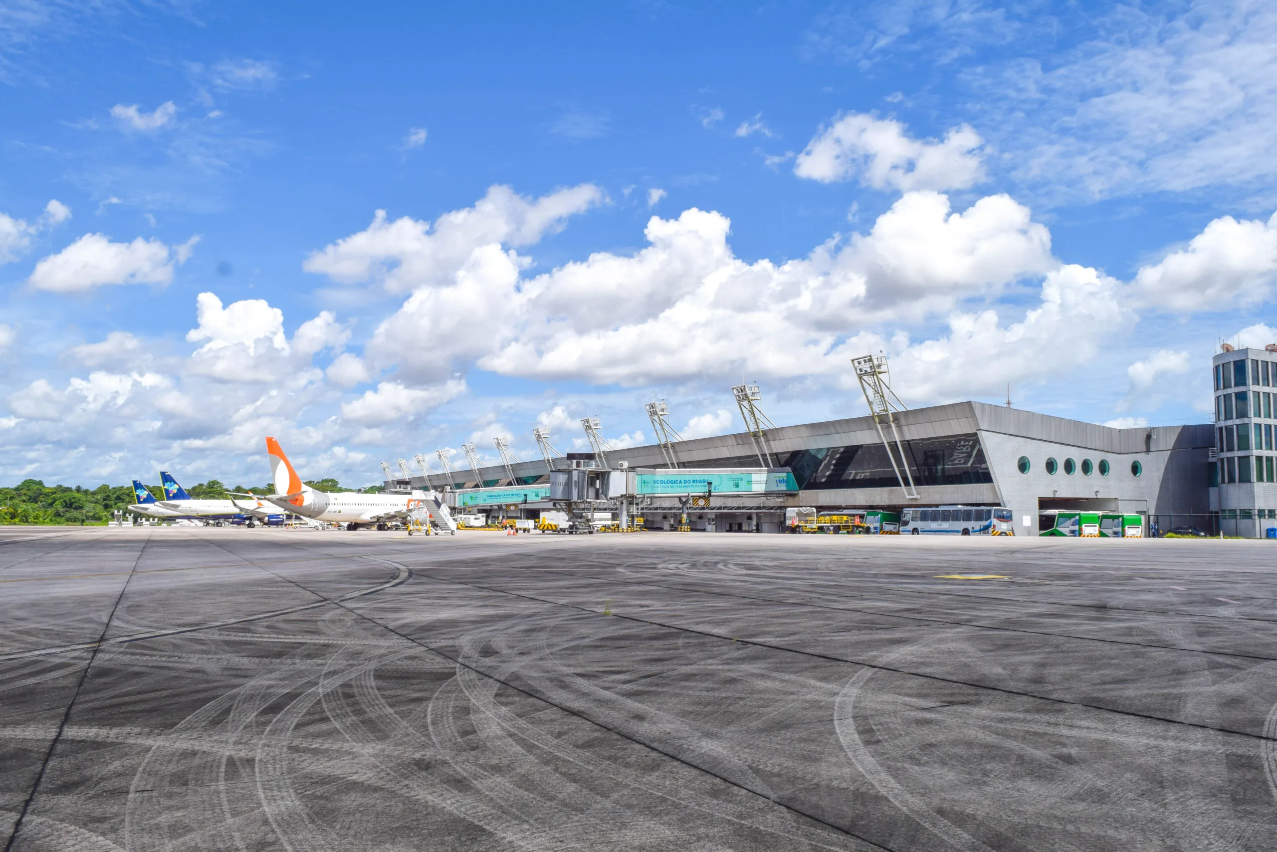 O Aeroporto Internacional de Belém (Val de Cans), sob a gestão da Norte da Amazônia Airports (NOA), projeta um aumento de 10% no fluxo de passageiros durante o feriado da Proclamação da República