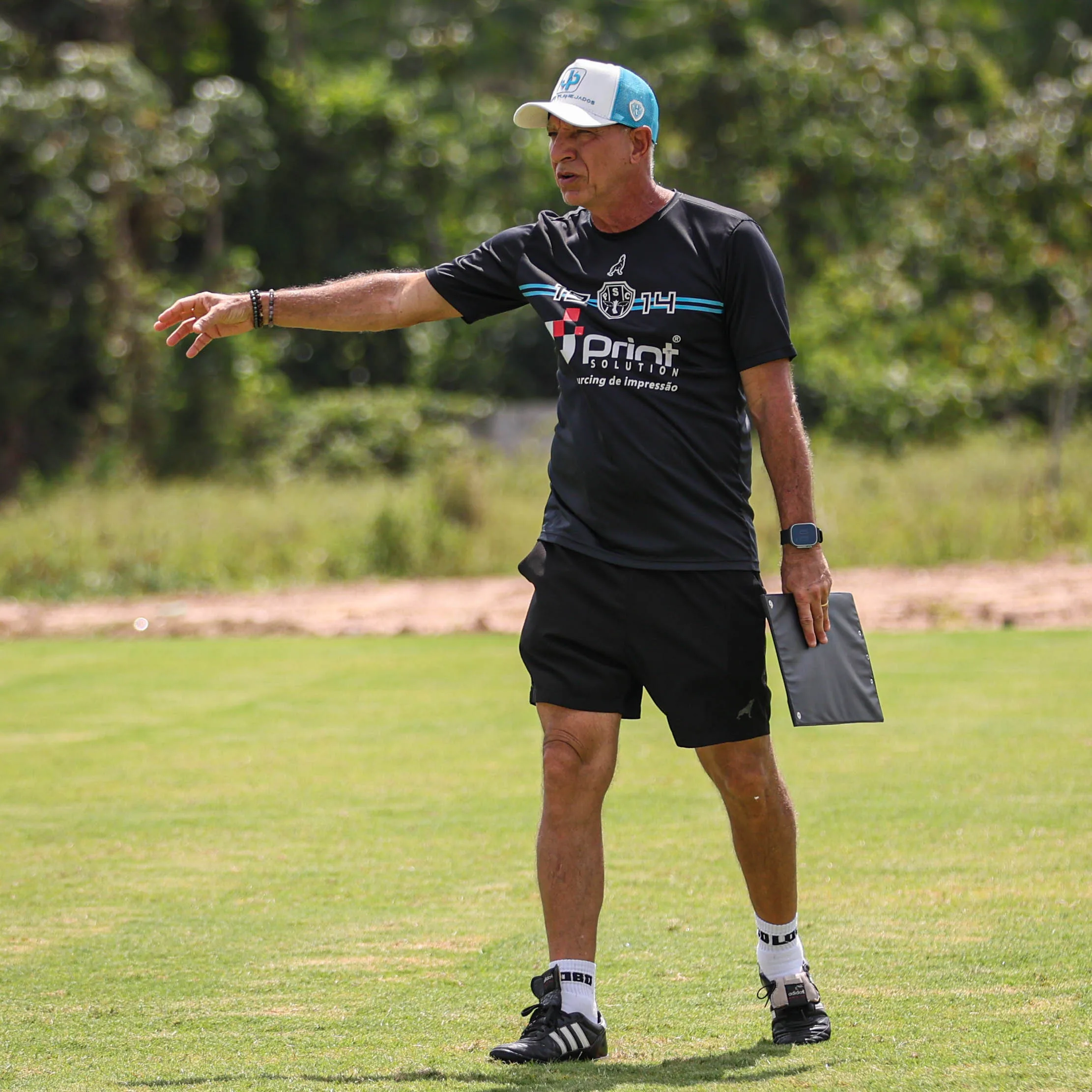 O técnico Márcio Fernandes só dará sua missão como cumprida quando a permanência estiver 100% assegurada - Foto: Matheus Vieira/PSC