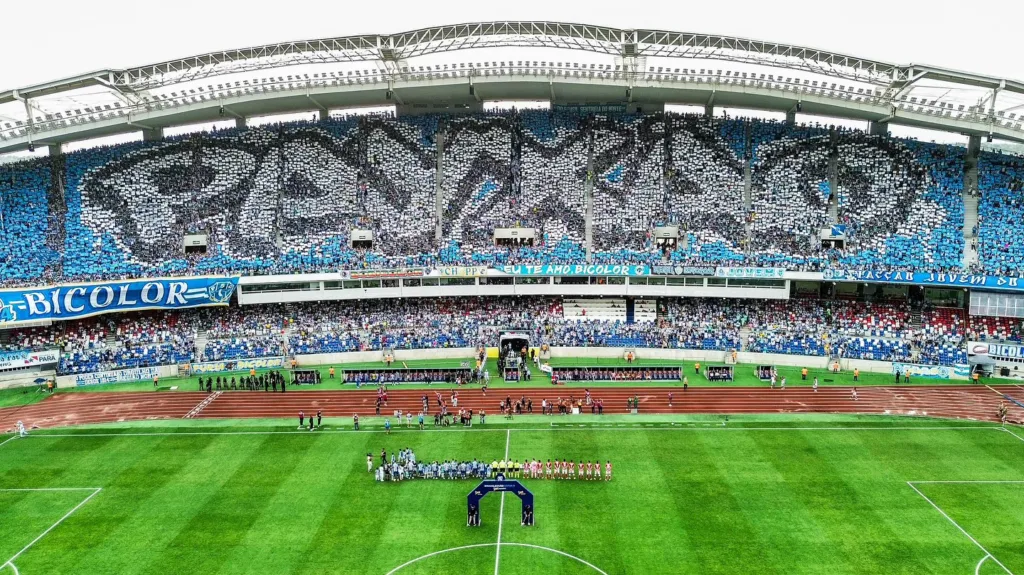 A torcida apresentou um mosaico antes da partida. Foto: Márcio Melo/Paysandu