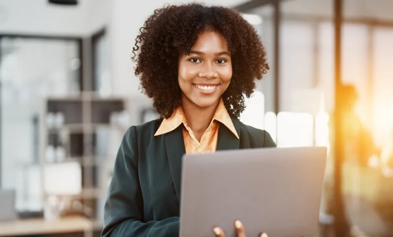 O evento visa celebrar o empreendedorismo feminino, destacando as histórias inspiradoras de dez mulheres paraenses que se destacaram em suas áreas e são finalistas na etapa estadual.