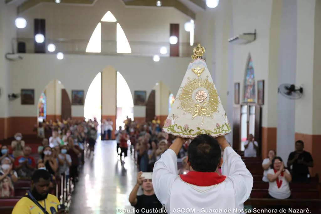 Na oitava visita, a Imagem de Nossa Senhora percorre a região de Santa Cruz, nos dias 23 e 24 de novembro.