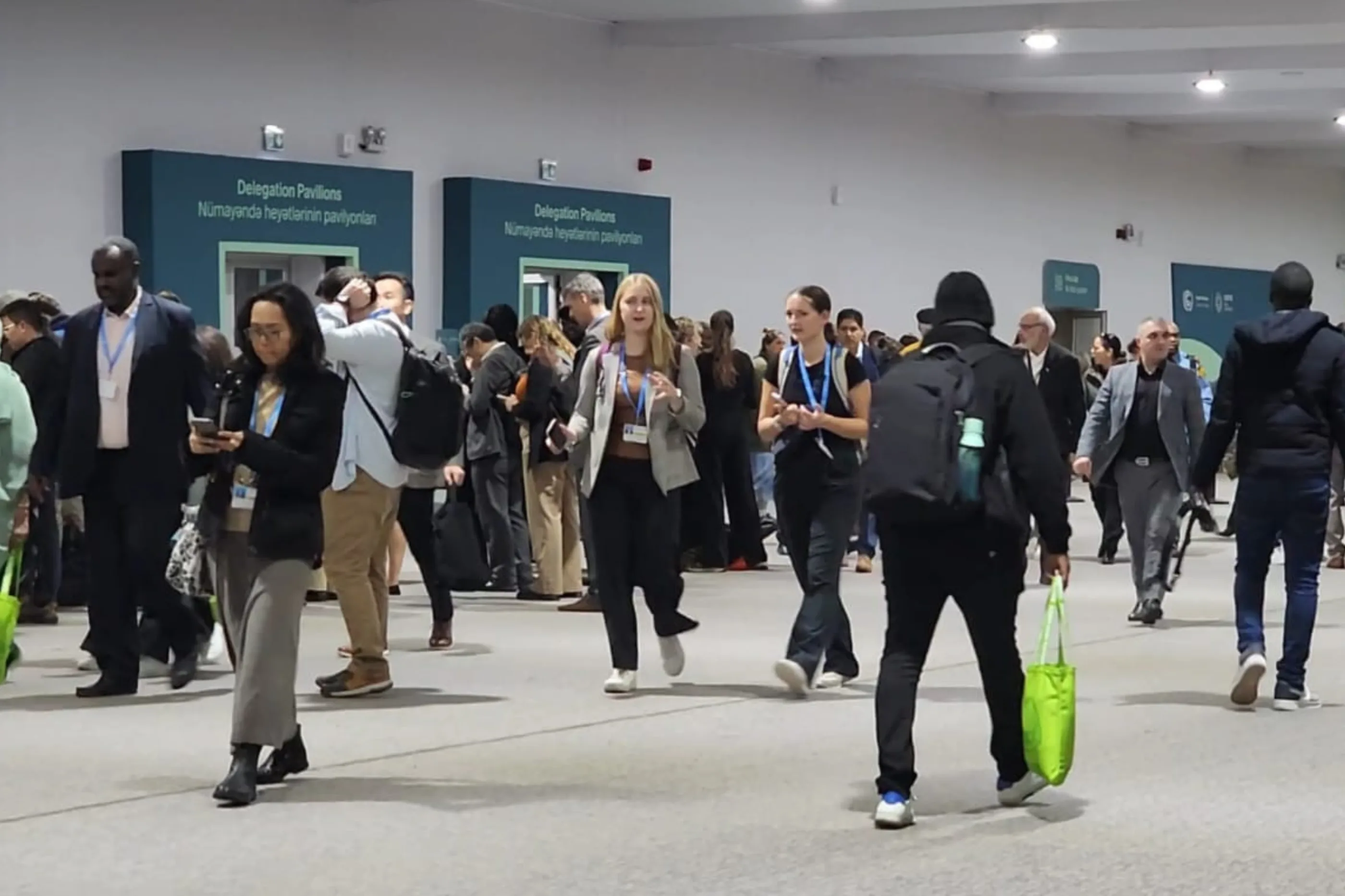 Plenária final da COP29 será nesta sexta. Especialistas e observadores da sociedade civil organizada ainda se mantêm otimistas de que a conferência consiga encerrar com um saldo positivo em relação às negociações