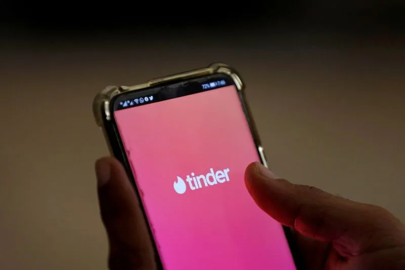 Homem vai ao Procon contra o Tinder após quatro anos no '0 a 0'