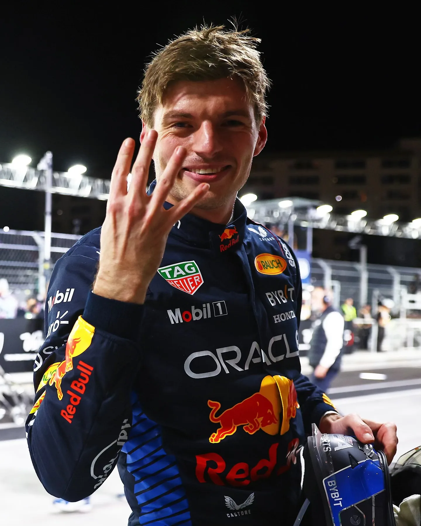 Max Verstappen conquista o título da Fórmula 1 em 2024. Saiba mais sobre a vitória do piloto holandês da Red Bull.