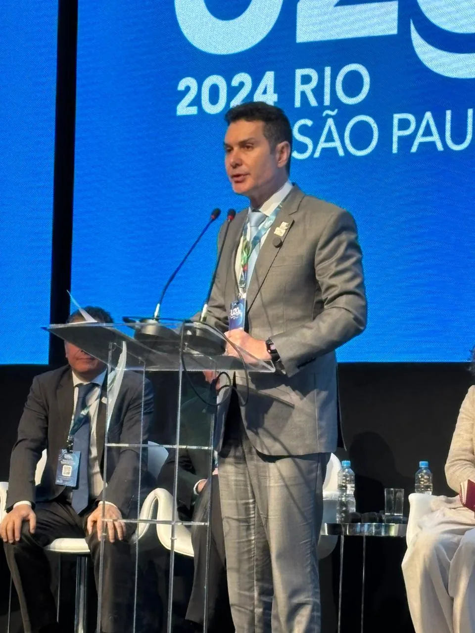 O ministro das Cidades, Jader Filho, participa hoje, no Rio de Janeiro, de mais um evento internacional que antecede a reunião dos líderes mundiais do G20.