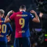 Lewandowski, duas vezes, e Dani Olmo fizeram os gols do Barcelona. Com o gol de pênalti que abriu o placar, o jogador chegou ao seu 100º gol na carreira na Champions.