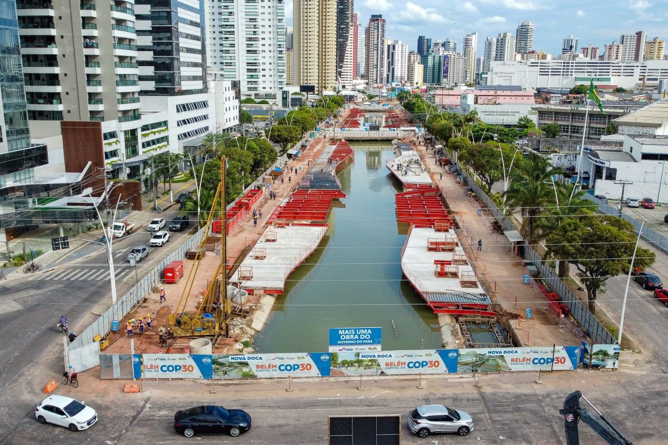 A partir das 7h deste sábado (10), o trânsito na Avenida Visconde de Souza Franco, em Belém, sofrerá alterações em diversos trechos para a continuidade das obras da Nova Doca