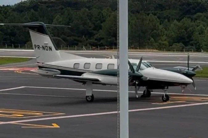 Modelo do avião que caiu em Gramado