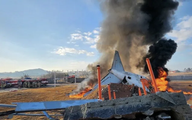 Segundo a agência de notícias coreana Yonhap, ao menos 28 pessoas morreram.