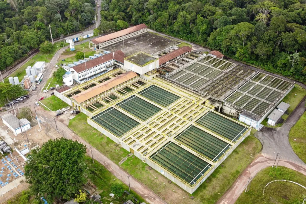 A Companhia de Saneamento do Pará (Cosanpa) celebrou nesta sexta-feira, 20, seus 54 anos de trajetória, marcada por iniciativas direcionadas ao bem-estar de mais de 2 milhões de pessoas em todo o território paraense. A Companhia de Saneamento do Pará (Cosanpa) celebrou nesta sexta-feira, 20, seus 54 anos de trajetória, marcada por iniciativas direcionadas ao bem-estar de mais de 2 milhões de pessoas em todo o território paraense.