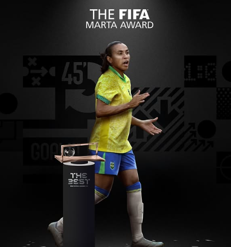 Marta leva 1º 'Prêmio Marta' de gol mais bonito do ano no Fifa The Best
