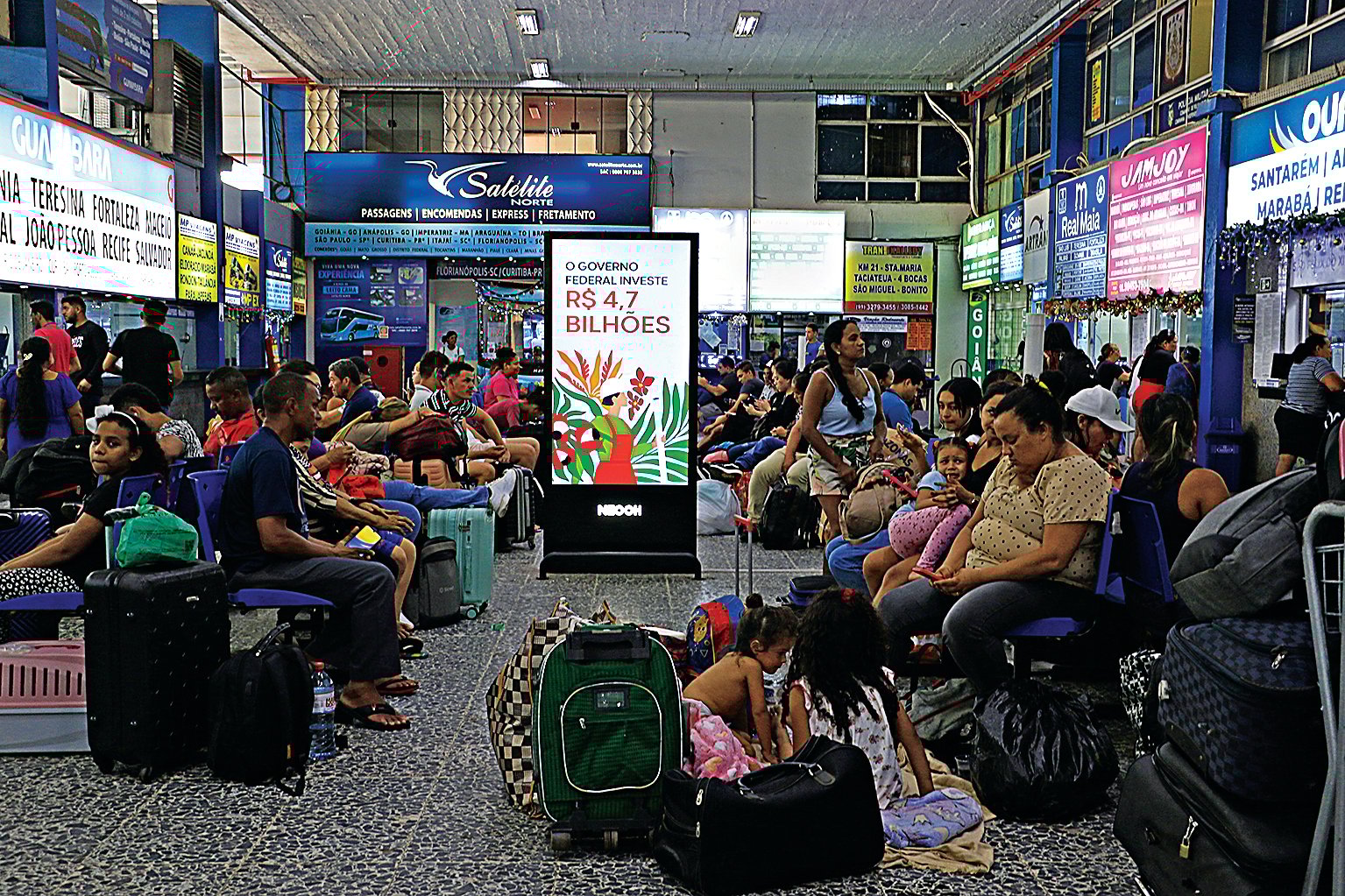 A expectativa é que cerca de 12.900 pessoas circulem pelo terminal no período, somando 9.300 embarques e 3.600 desembarques.