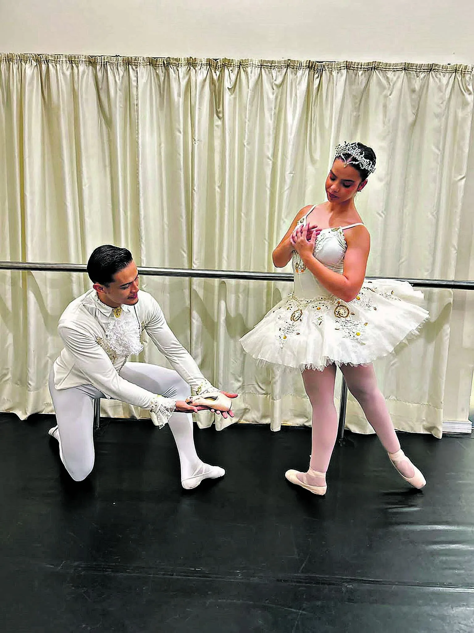 Mais de cem bailarinos estarão em cena, nas suas apresentações no Theatro da Paz.