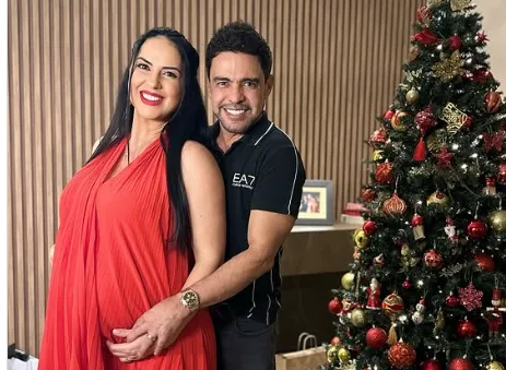 Em pleno Natal, Zezé di Camargo e Graciele Lacerda tiveram uma surpresa: o nascimento de Clara, primeira filha do casal.