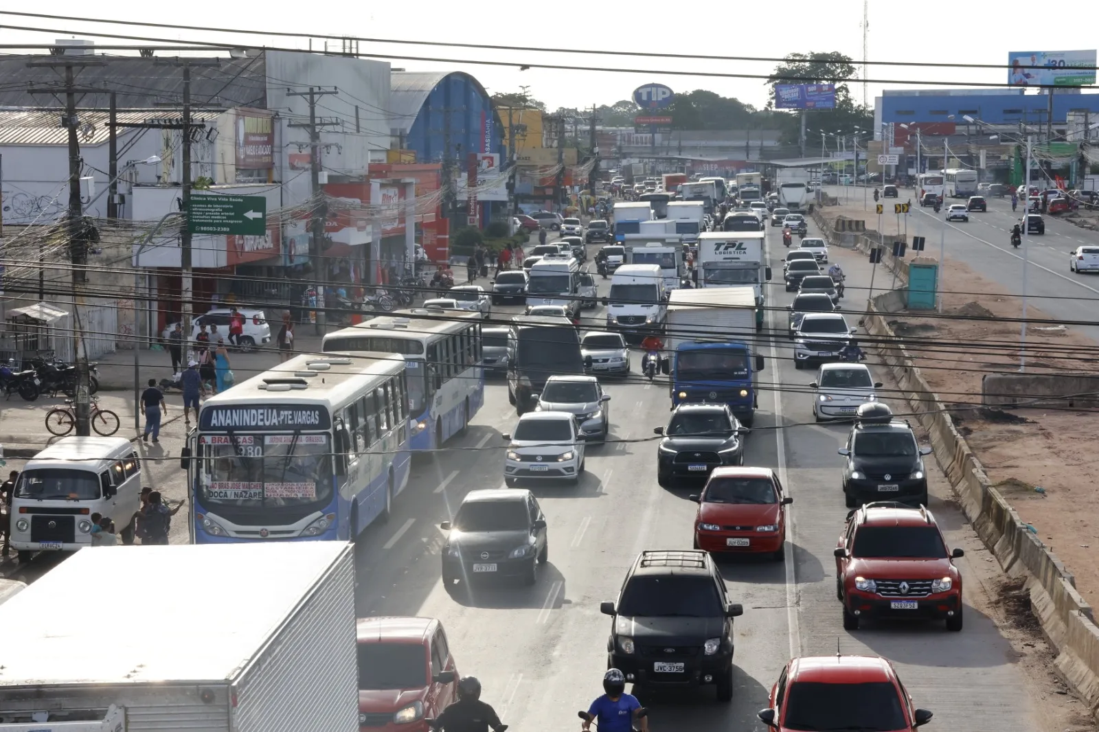 A liberação das pistas entre o Túnel do Entroncamento até o município de Marituba otimizou o tráfego na área. 