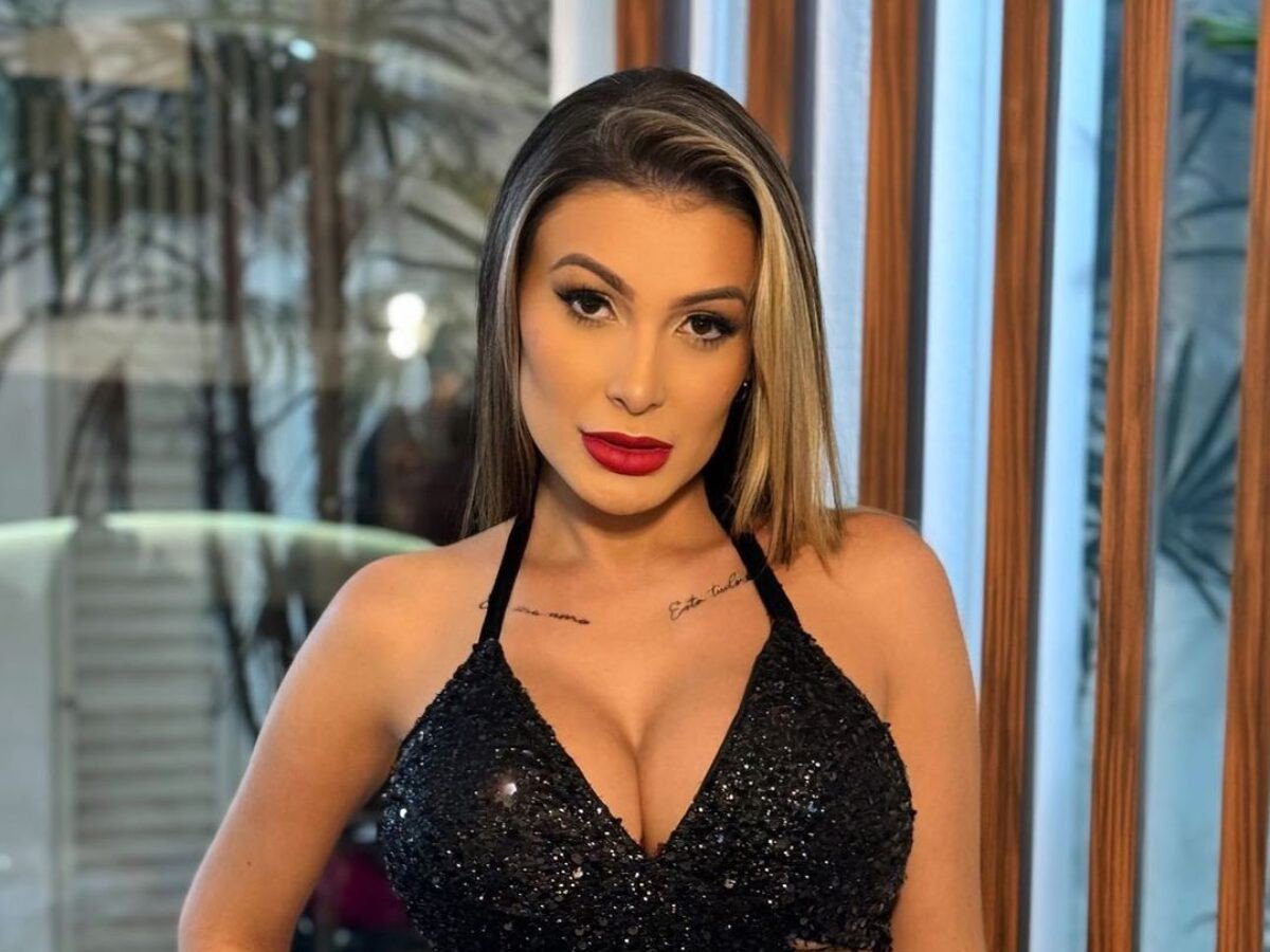 A influenciadora Andressa Urach tomou uma decisão importante e delicada: cancelou todos os seus compromissos profissionais para cuidar da saúde mental.